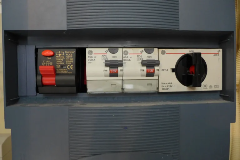 Review HiFi-Tuning Supreme RCCB op Alpha Audio